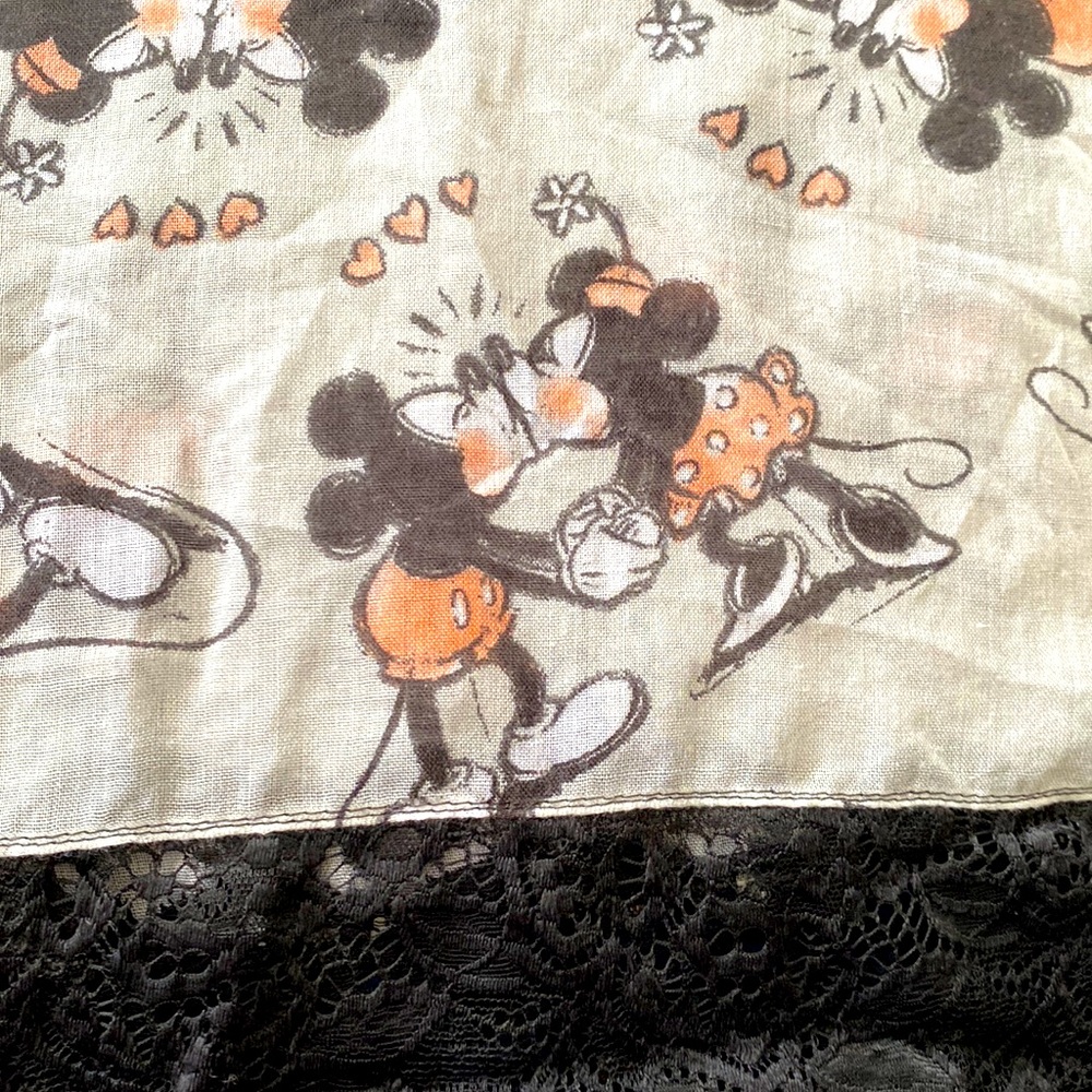 Disney Minnie Kissing Mickey Black Lace Infinity Scarf